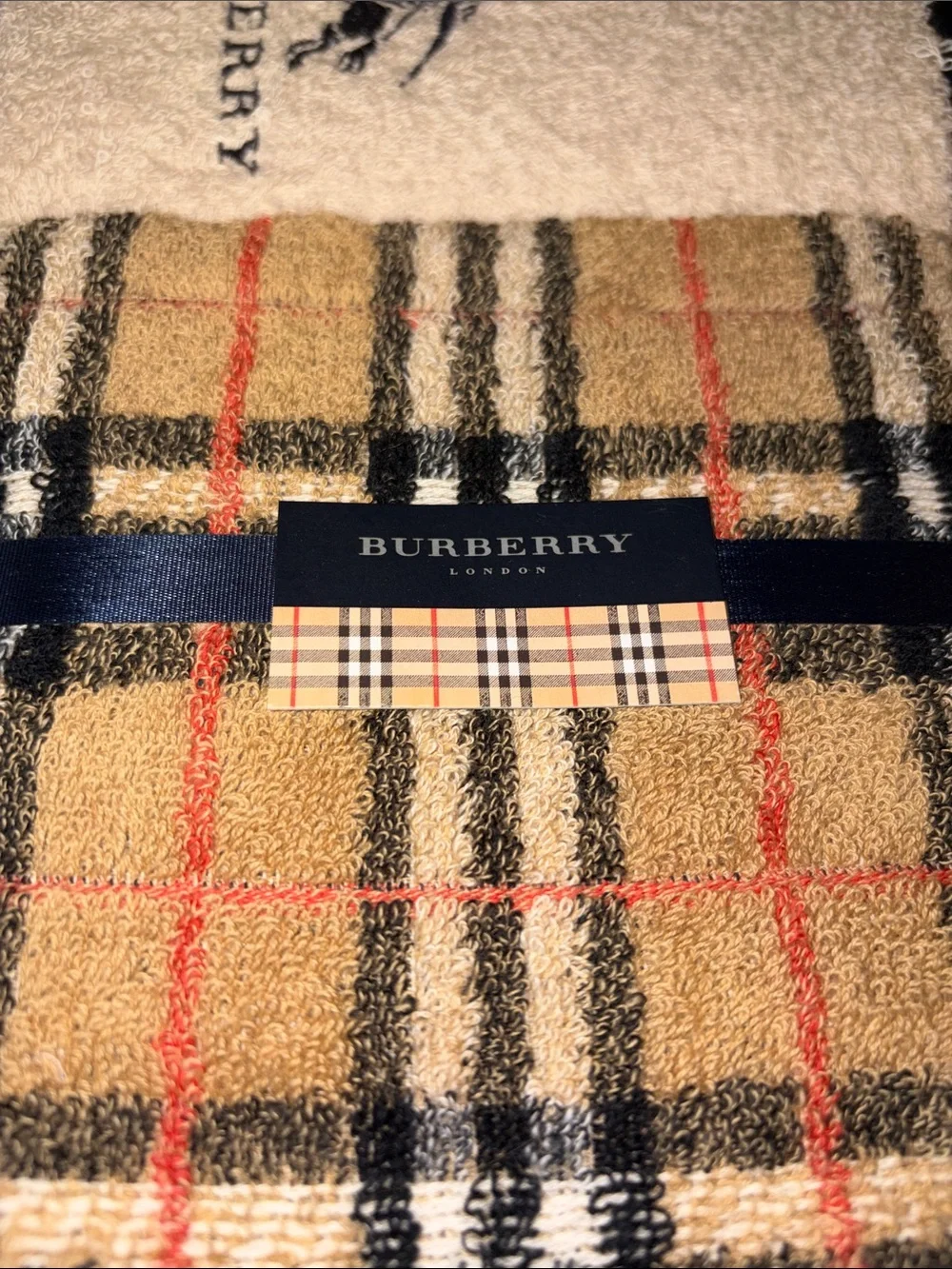 Burberry Check Cotton Towel Set Face & Wash Towels 100% Cotton